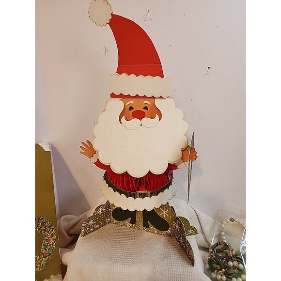 Vtg Hallmark Paper Santa Mistletoe Honeycomb Tabletop Centerpiece 11.75 In - Picture 1 of 4